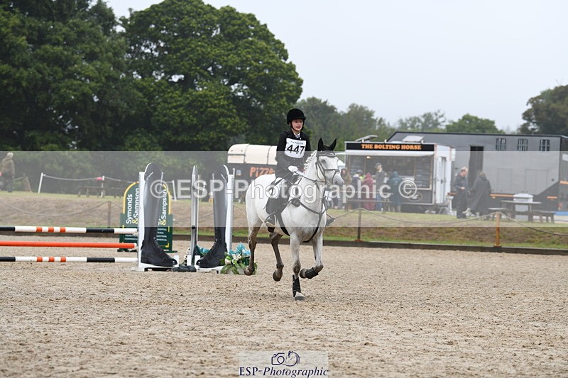 260829A-120044-28092 - 11.40 - 12.25