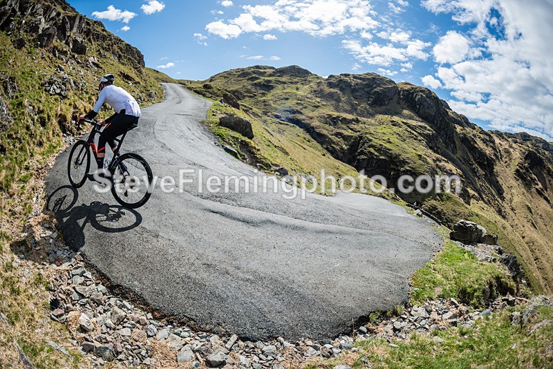 105121 - Hardknott Hairpin 11.00 - 12.00
