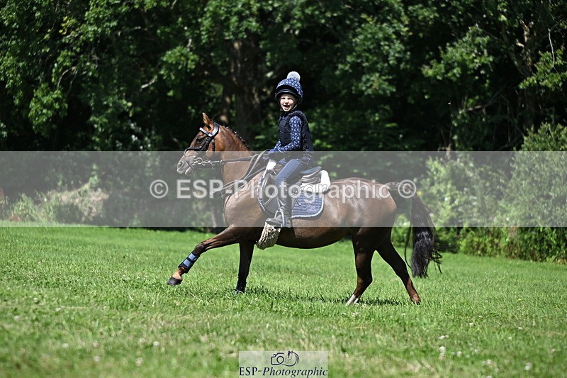 240729B-142516-02759 - Abbie's Group XC