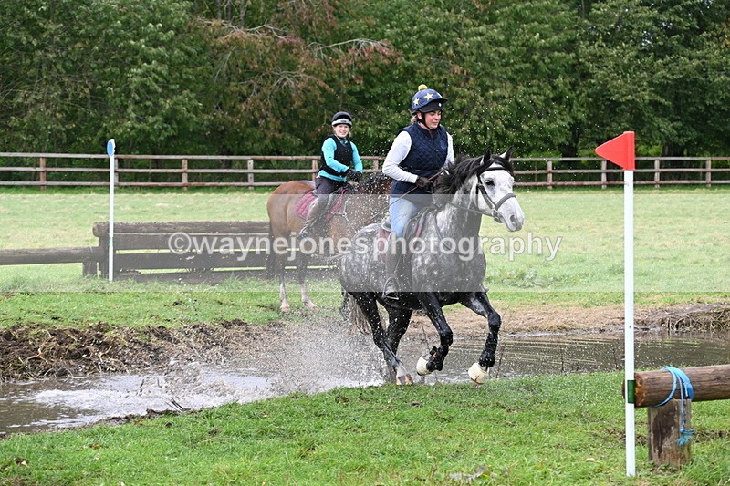 WJ6_5622 - Time at Photographer 12:31 to 12:40