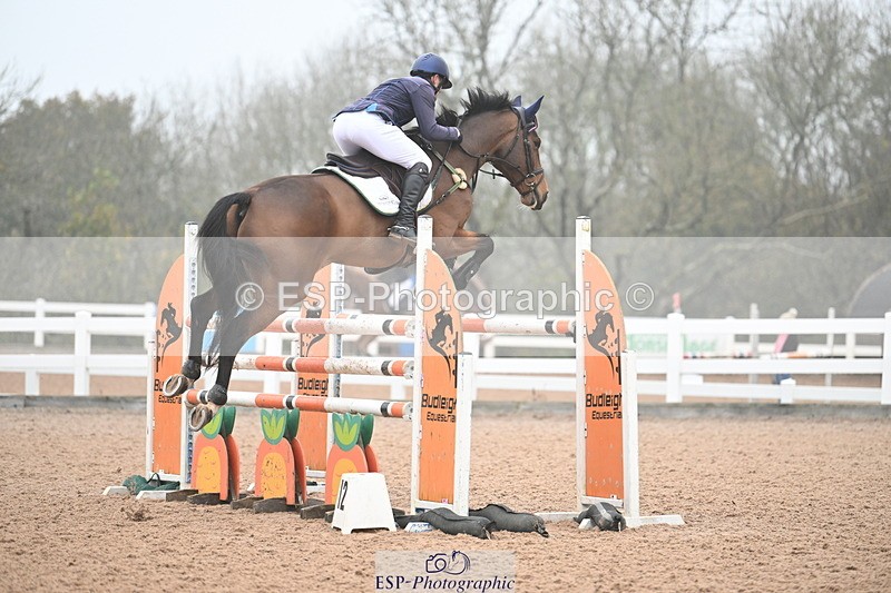 241102A-115841-04443 - SAT Cls 15 Foxhunter and 1.20m Open