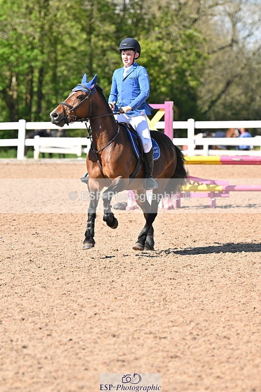 240504A-160807-02716 - Cls 22 & 23 Stepping Stones 128cm & 138cm & Under11's