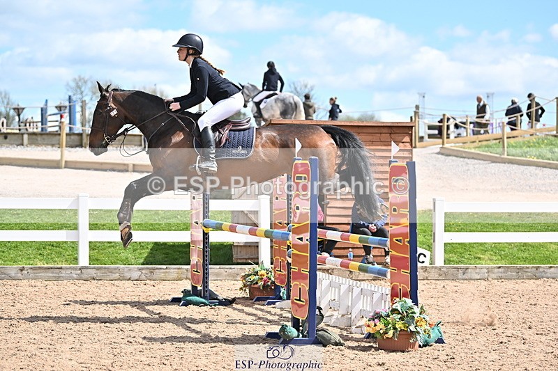 240418A-140352-03704 - Cls 13, 1 Star Bronze Tour 1.10m