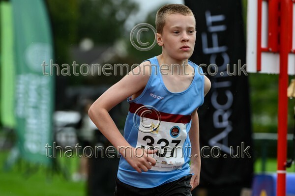 Monument25-920499 - Set One