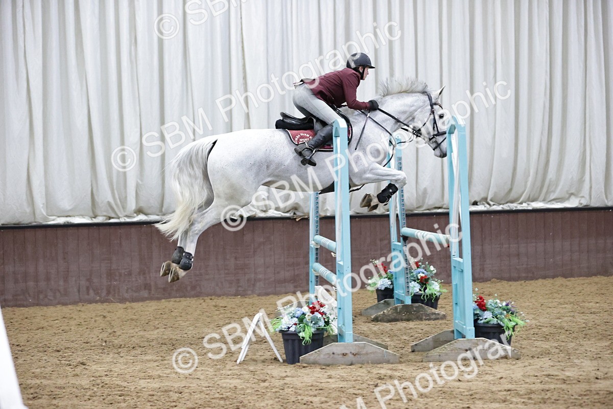 SBM_001382 - Class 4 - Senior Newcomers/ 1.10m Open
