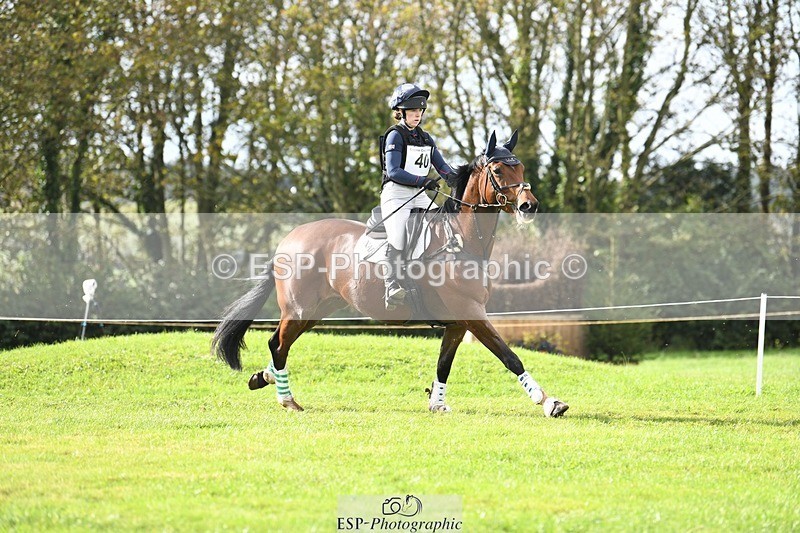 231020-120611-08490 - 040-DODINGTON-Sophie.Wildern-XC