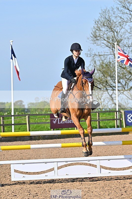 240509A-090448-00423 - Cls 8 Foxhunter