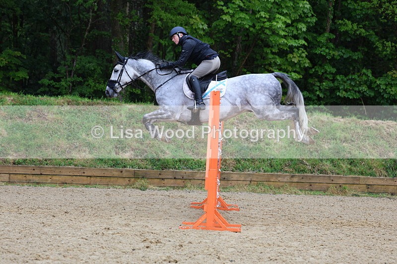 3E7A7575 - Class 9: Senior 1.30m open