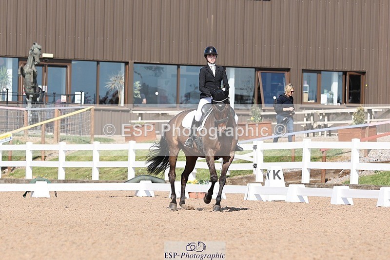 250404-150623-07026 - 122-Marie-Ayesha.Barilits-Gupta-Waverley.Furst.Dance