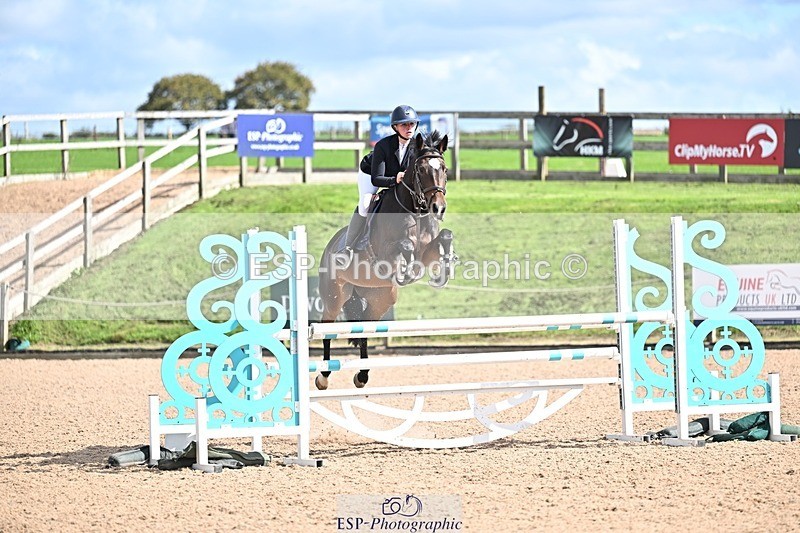 250924-121752-00214 - Cls 3 Snr 1.05m Open