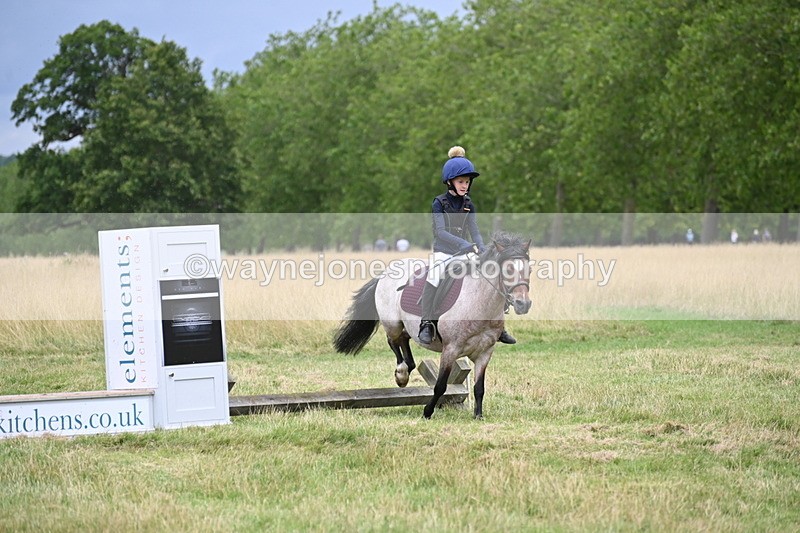 WJ6_2957 - Time at Jump 11:06 to 11:40