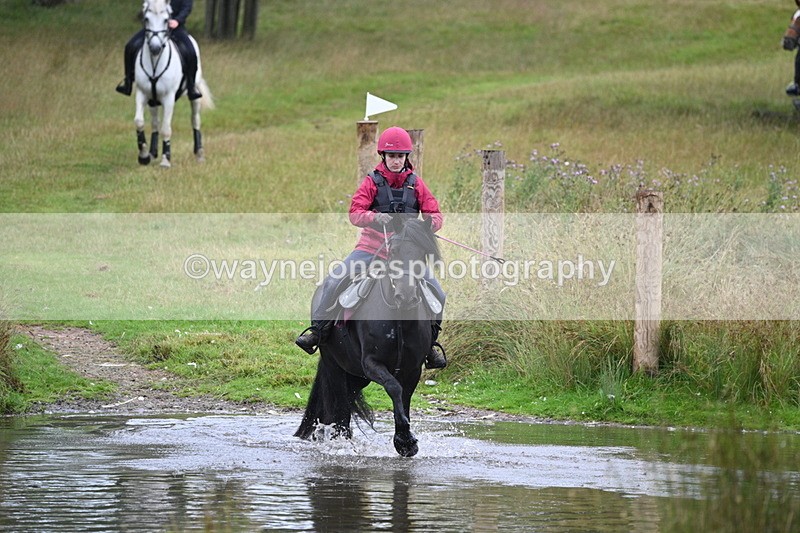 WJ7_6287 - Time at Water 09:30 to 10:00