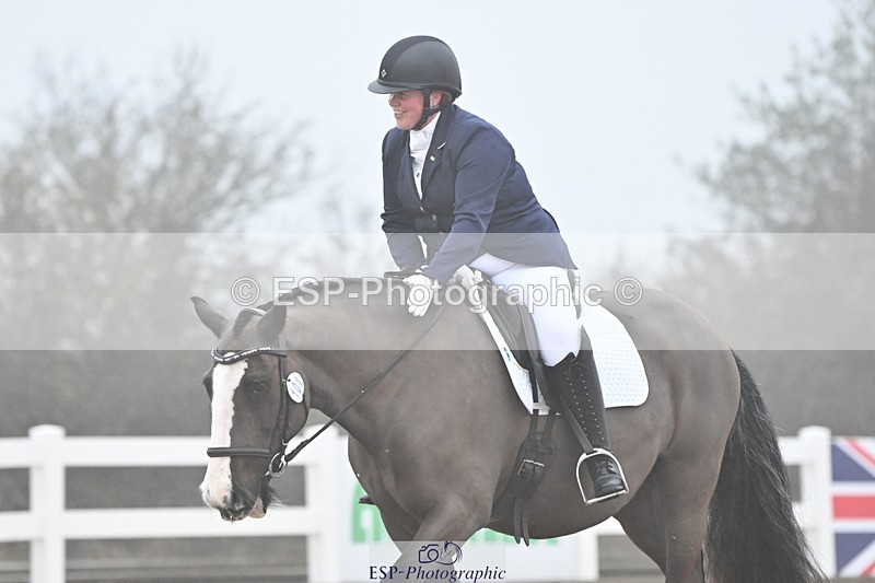 240217A-100915-00552 - 101-Chloe.Walton-La.Comtesse.Noire