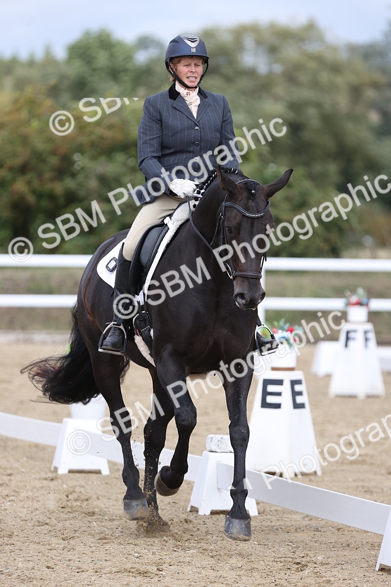 SBM_003881 - Class 9 - Novice 3 Champs