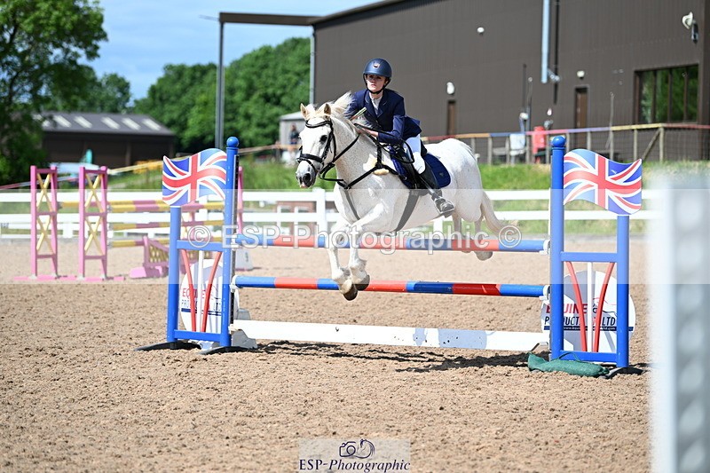 240608A-154831-01683 - Cls 12 Pony Foxhunter and 1.10m Open