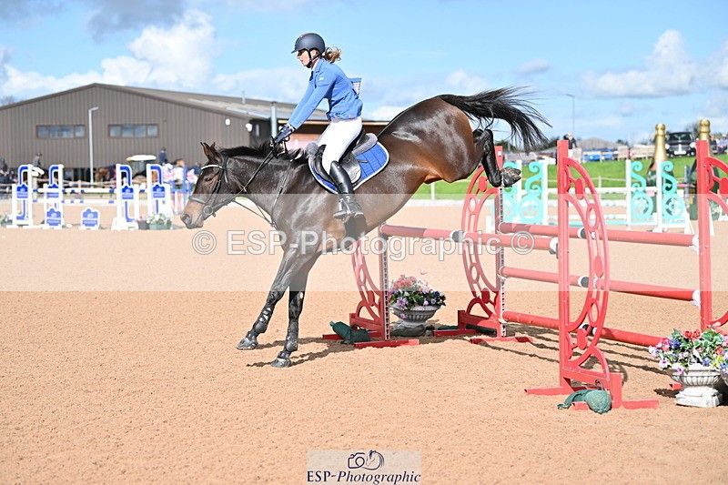 231014A-124755-04675 - Cls 19 1.15m Members Cup