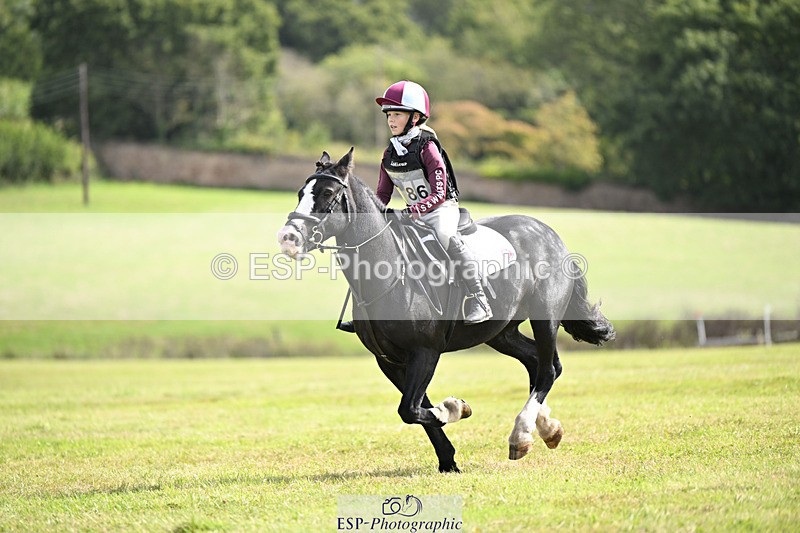 240825X-112734-32522 - 70cm XC 11.00 to 12.00