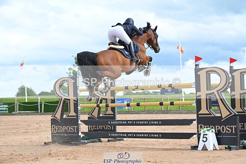 230721A-154231-07382 - Cls 10, 2 Star Big 1.45m Start to break