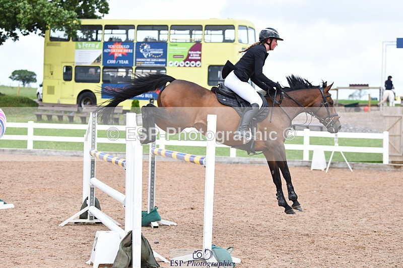 230715A-143954-01350 - Cls 6 Foxhunter & 1.10m Open