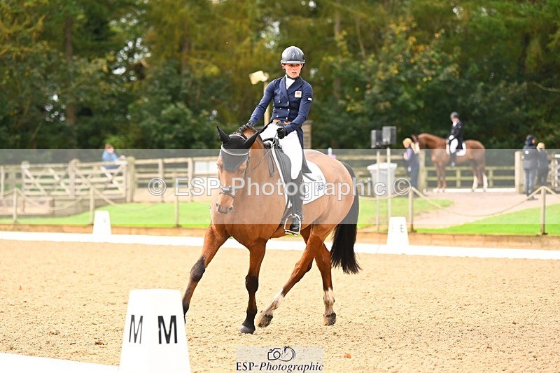 231021-100009-12935 - 330-TRINITY.THANKS.AWFULLY-Imogen.Gloag-DR