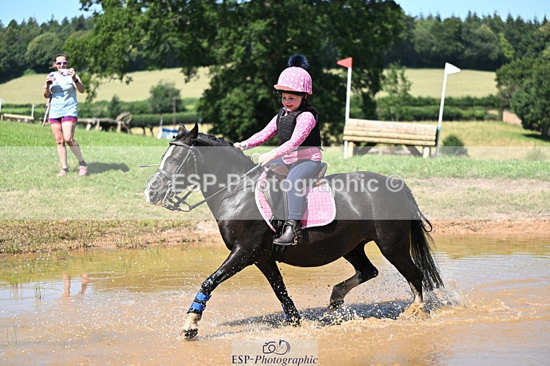 240729B-150059-02976 - Abbie's Group XC