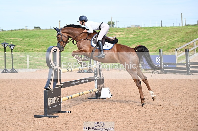 240828A-143513-00943 - Cls 4 Snr Newcomers and 1.10m Open