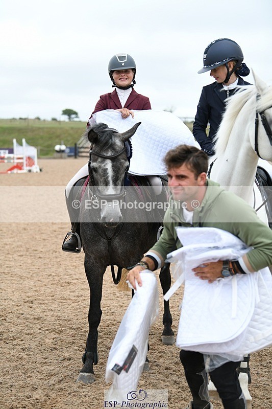 250807-144240-01667 - Jump Off and Presentations