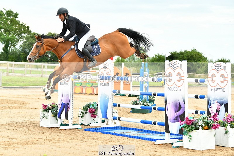 230720A-145418-03609 - Cls 9, 2 Star Big 1.40m Start to break