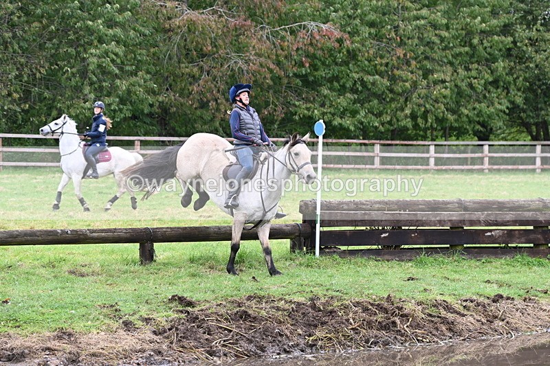 WJ6_5668 - Time at Photographer 12:31 to 12:40