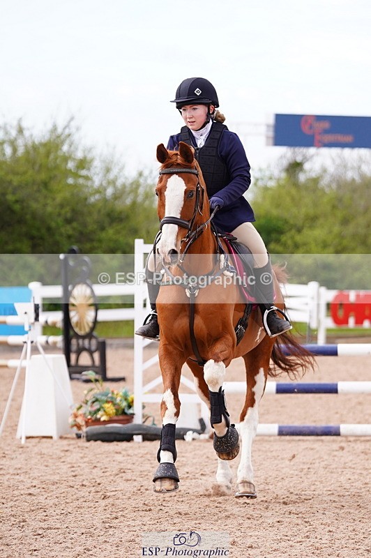 240506A-155728-10032 - Cls 21 Club 80cm