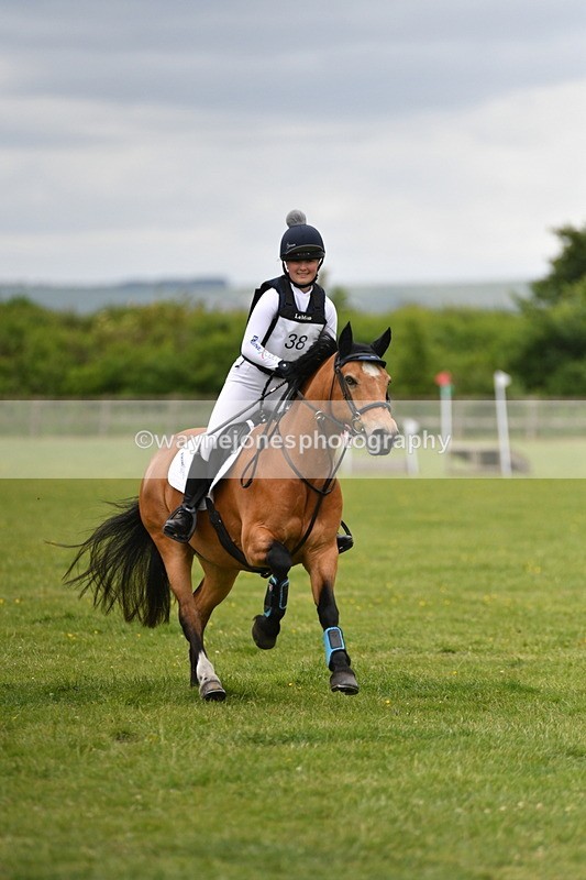 WJ5_3647 - Class 6 80cm