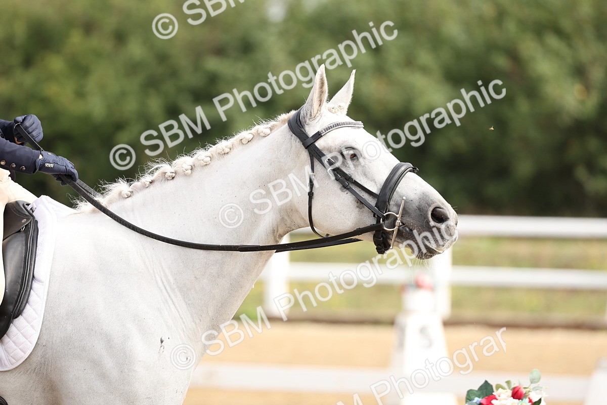 SBM_005397 - Class 6 - Novice 6 - 9.30-10.12