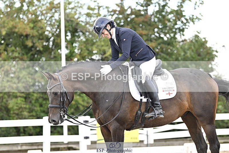 250907-165705-10836 - 113-Nicole.JahanshahiVirtual.Attraction