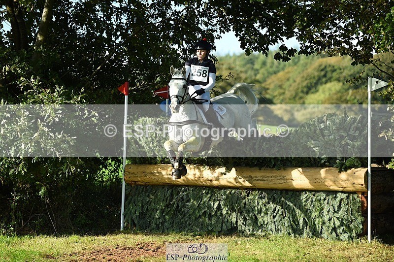 231022-114152-25905 - 258-NOBBER.TADA-Olivia.Mathieson-XC