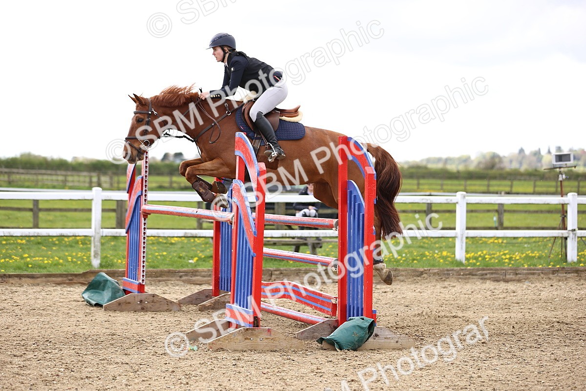 SBM_003961 - Class 17 - Senior Newcomers - 1.10m