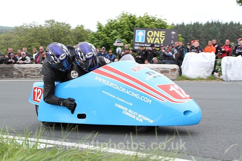  - Sidecar Race 1