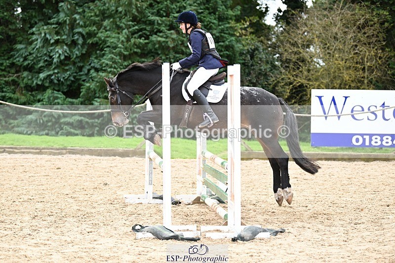 240929-112634-00409 - Cls 2 80-85cm Start to 12.05 CW