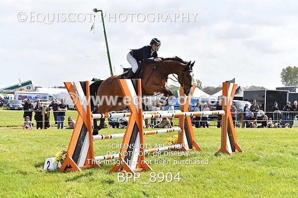 BPP_8904 - CLASS 3 The RHS Andrew Hamilton Coach Novice Qualifier (1.20m)