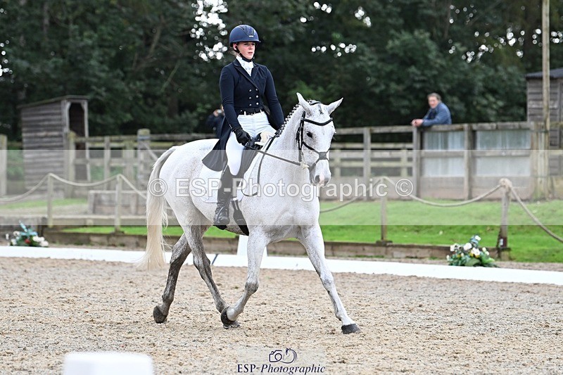 231019-152417-04464 - 063-TOMGAR.GRACE-Annie.Smith-DR