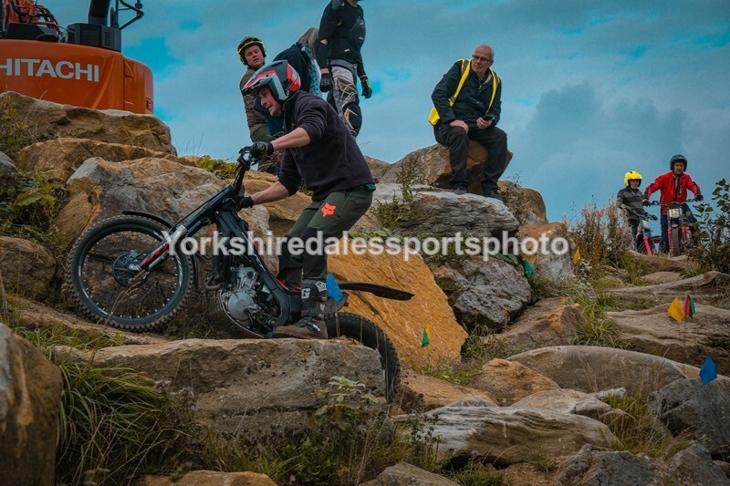 DSCF1395 - Ripon MC Summer series Main - 27/09