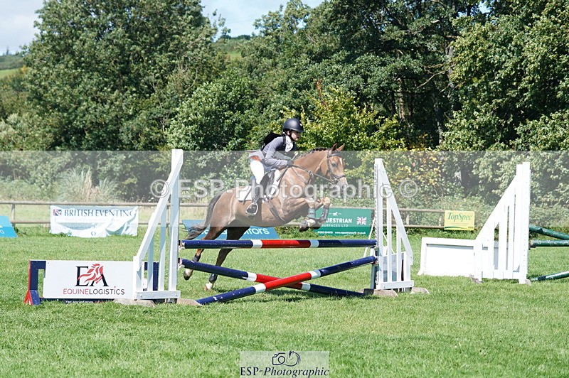 240811A-120518-02791 - 121-