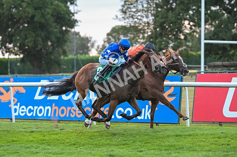 150825-Race 5-Jez Bomb-2988 - Race 5