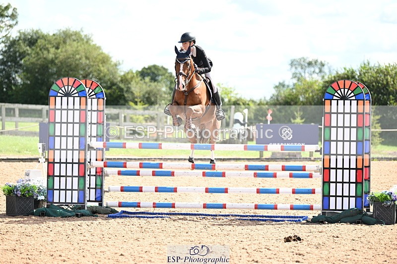 240913A-125824-04457 - Cls 15 Snr Foxhunter