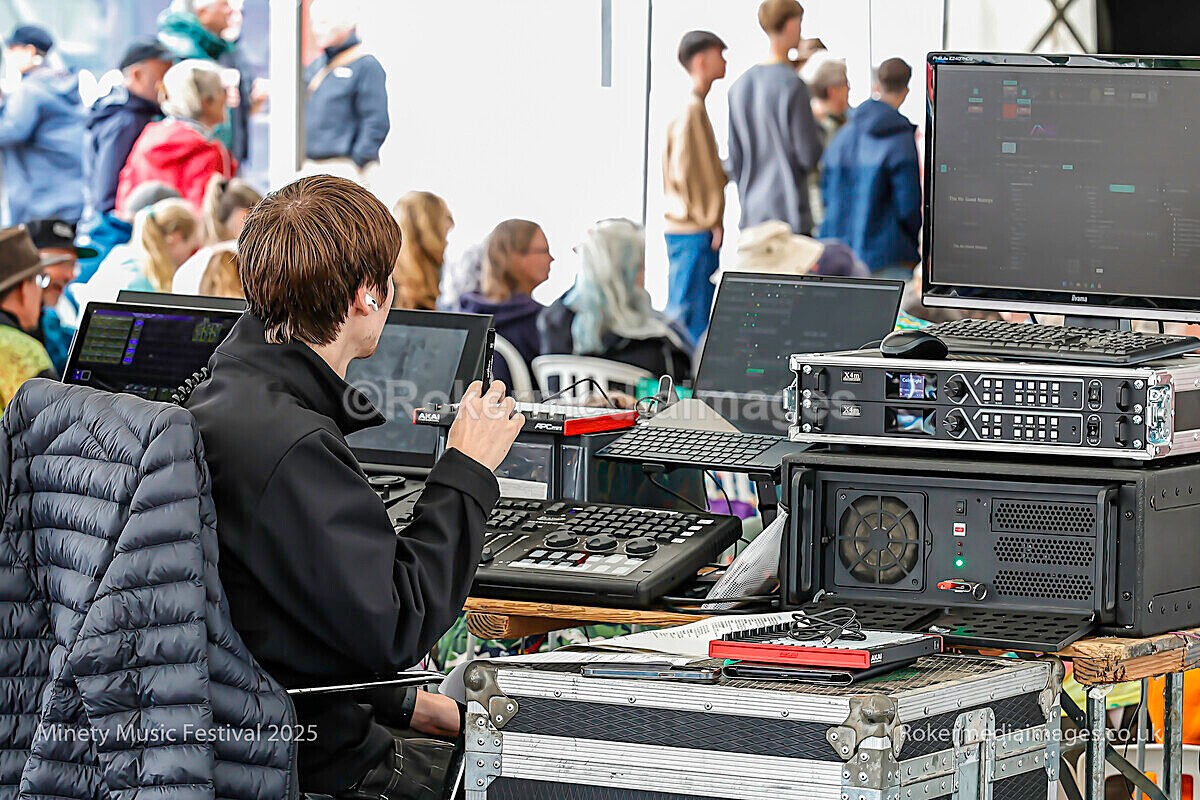 SATURDAY-84 - MINETY 2025