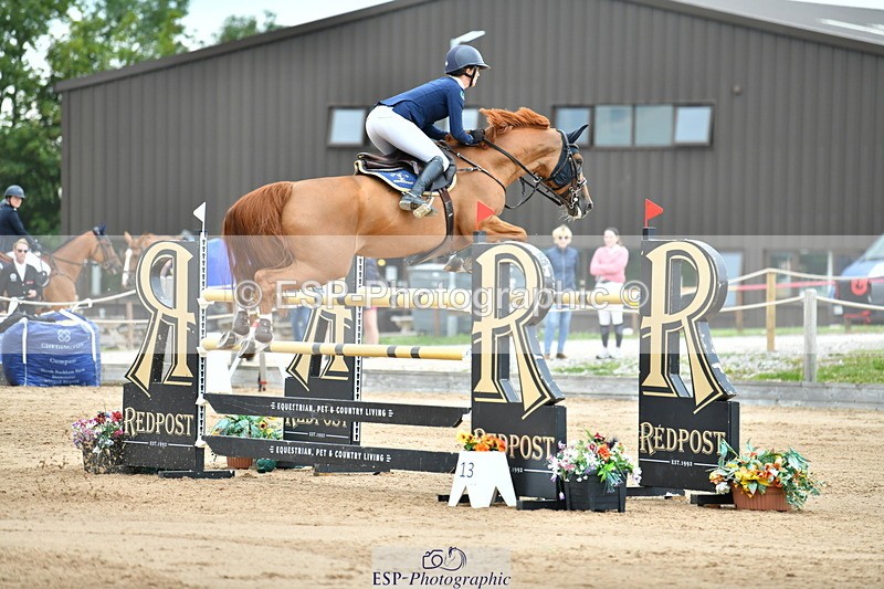 230720A-151850-03805 - Cls 9, 2 Star Big 1.40m Start to break