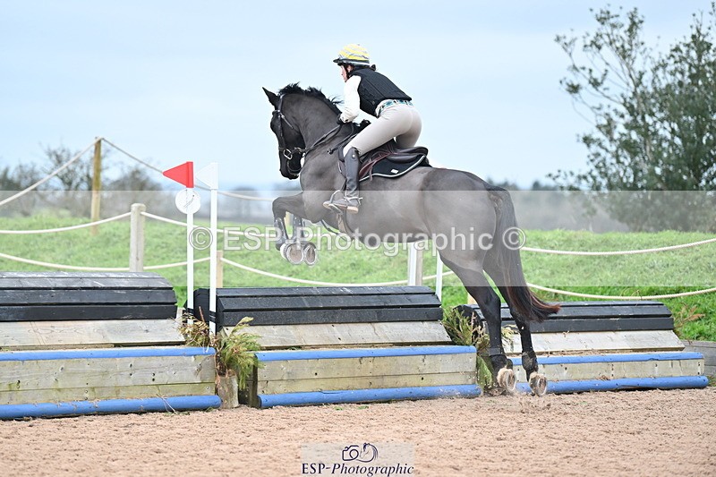 231217A-115947-00575 - 90cm