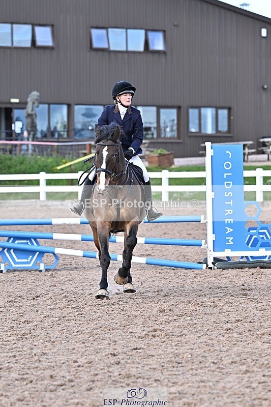 260512-173636-00367 - 80cm Classes