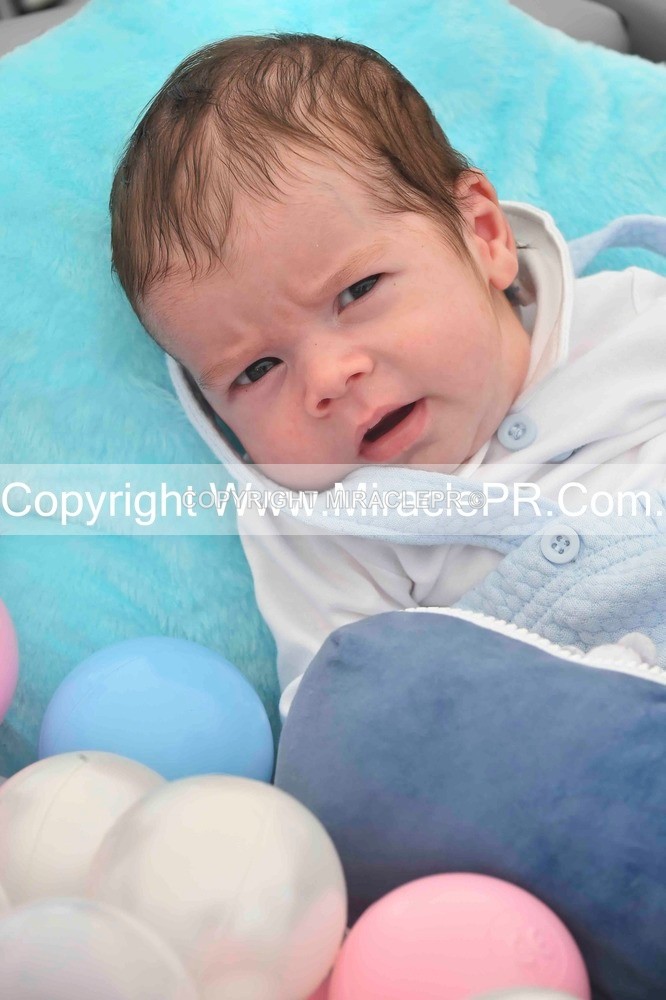 SH4_1801 - Bonny baby competition.