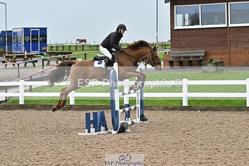 240501A-101820-00230 - Cls 5 Snr Discovery and 1m Open