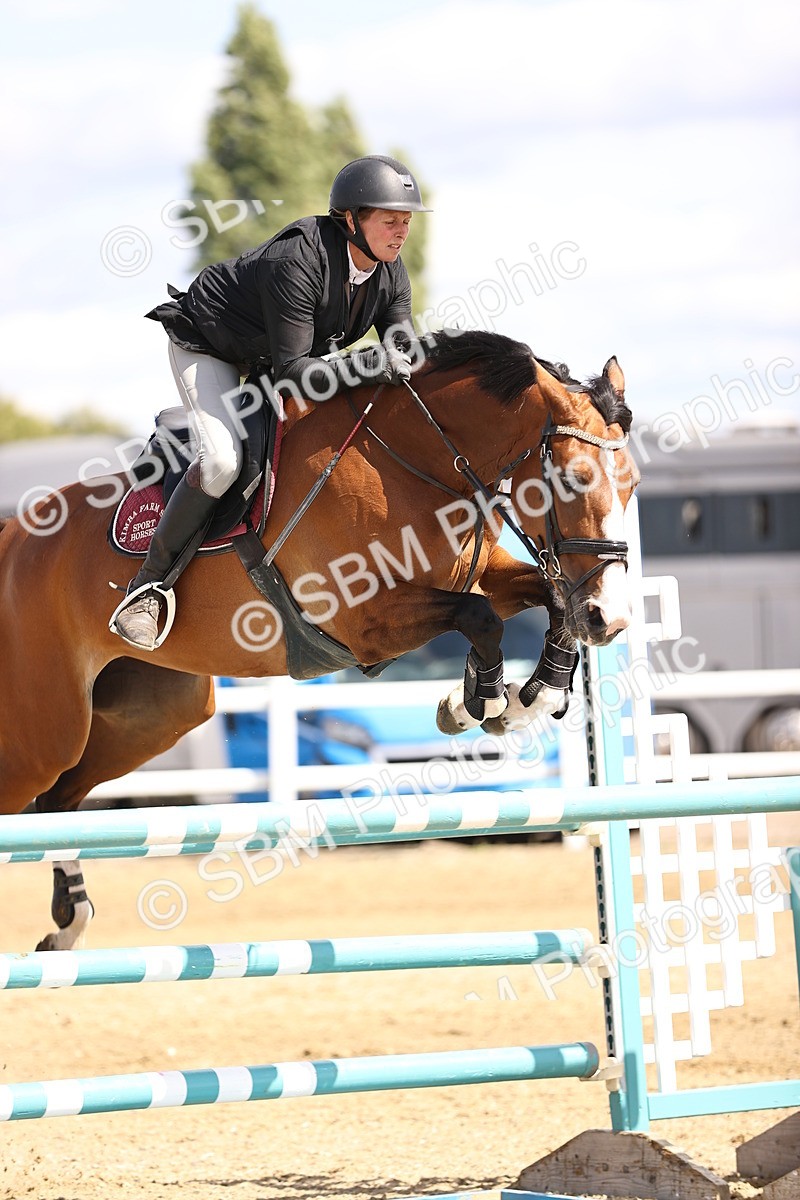 SBM_001355 - Class 6 - Senior Newcomers - 1.10m